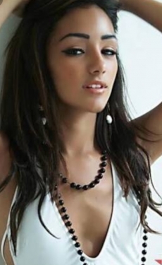 escort girl Darina Young Asian model